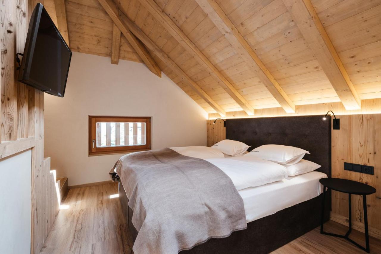 Alpine Chalet Sauter San Vigilio Di Marebbe Exterior photo