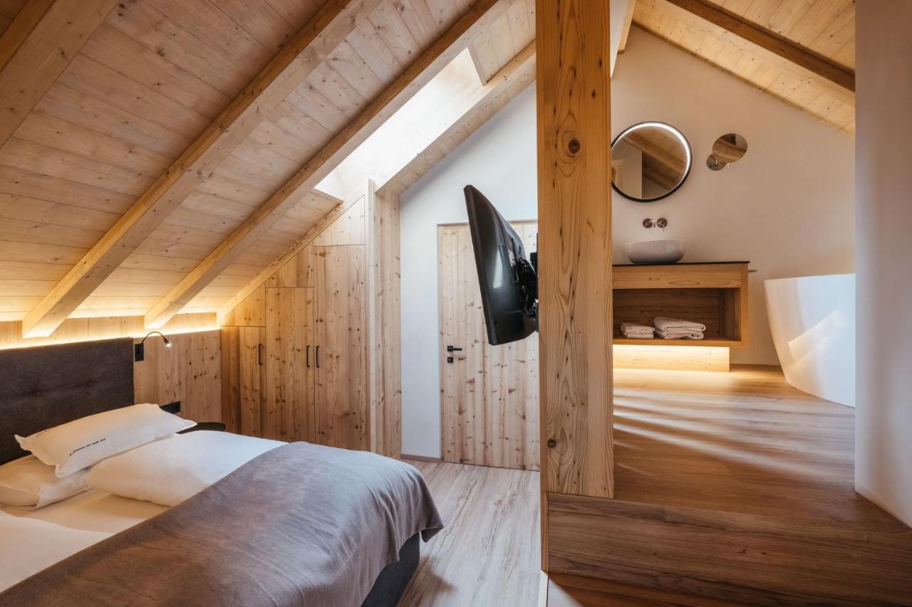 Alpine Chalet Sauter San Vigilio Di Marebbe Exterior photo